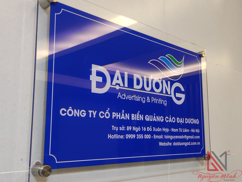 Bảng hiệu in uv 