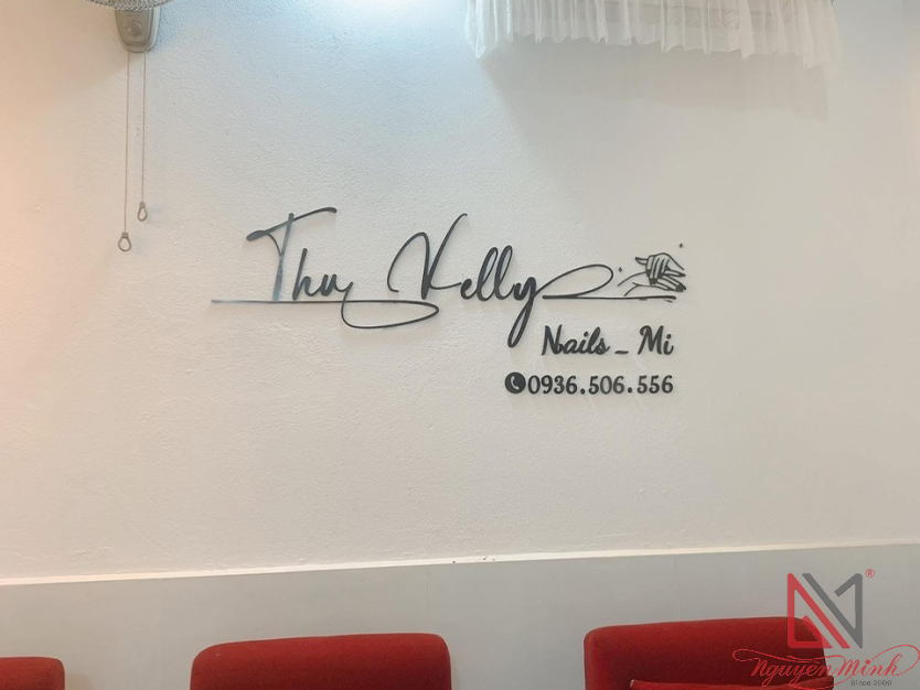 Chữ nổi mica cho spa Thu KELLY